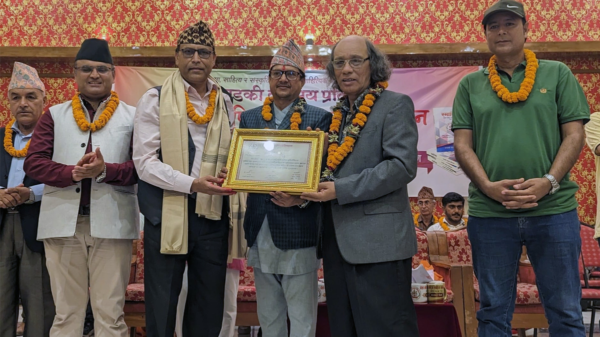 राष्ट्रिय साहित्य सम्मेलन सम्पन्न